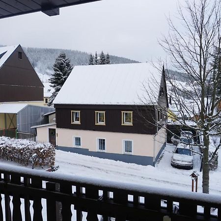 Ferienwohnung Korn Mit Tiefgarage Und Skiraum Oberwiesenthal Esterno foto