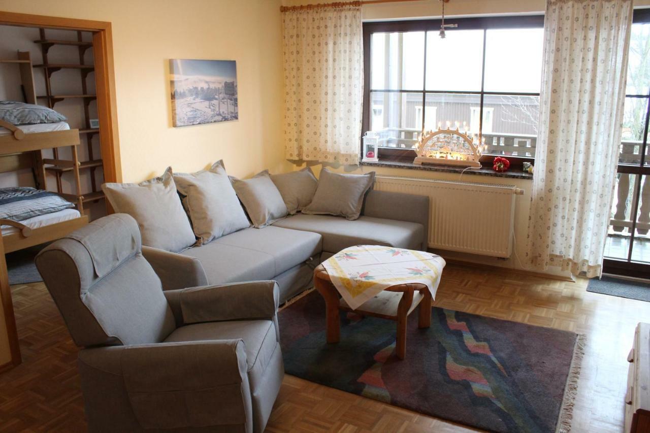 Ferienwohnung Korn Mit Tiefgarage Und Skiraum Oberwiesenthal Esterno foto