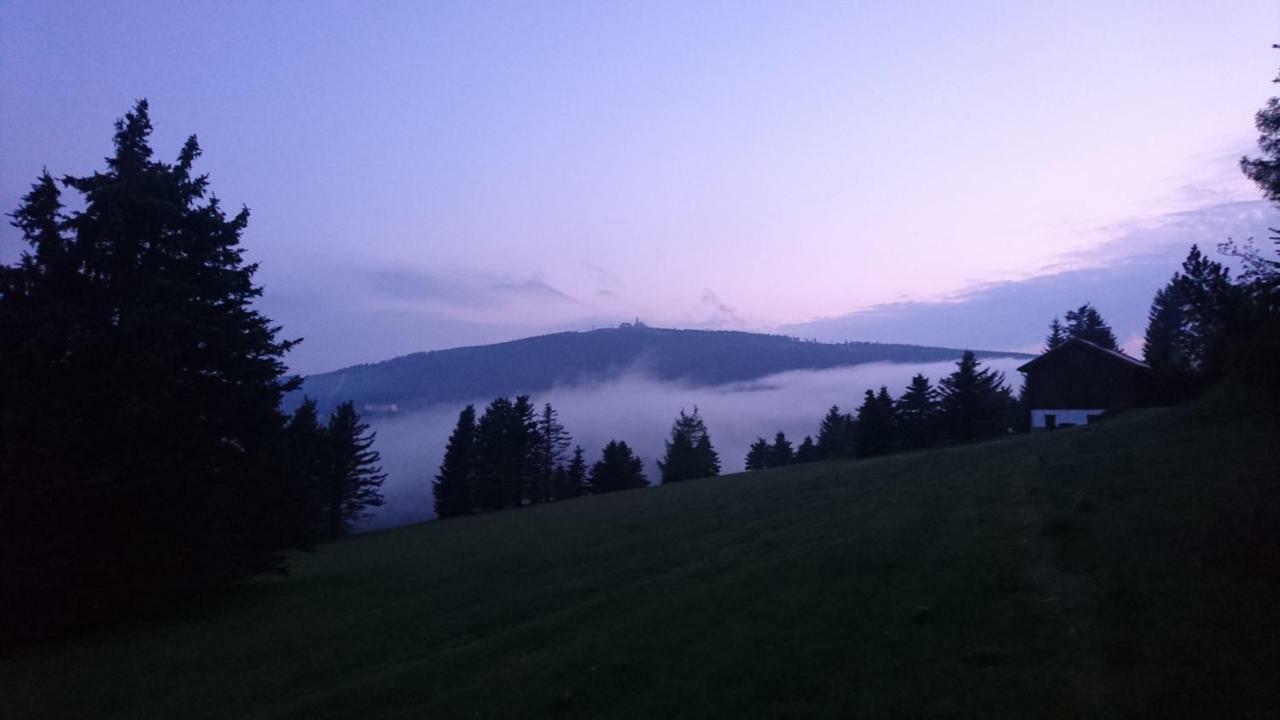 Ferienwohnung Korn Mit Tiefgarage Und Skiraum Oberwiesenthal Esterno foto